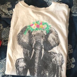 NWOT Ivory Ella T-Shirt